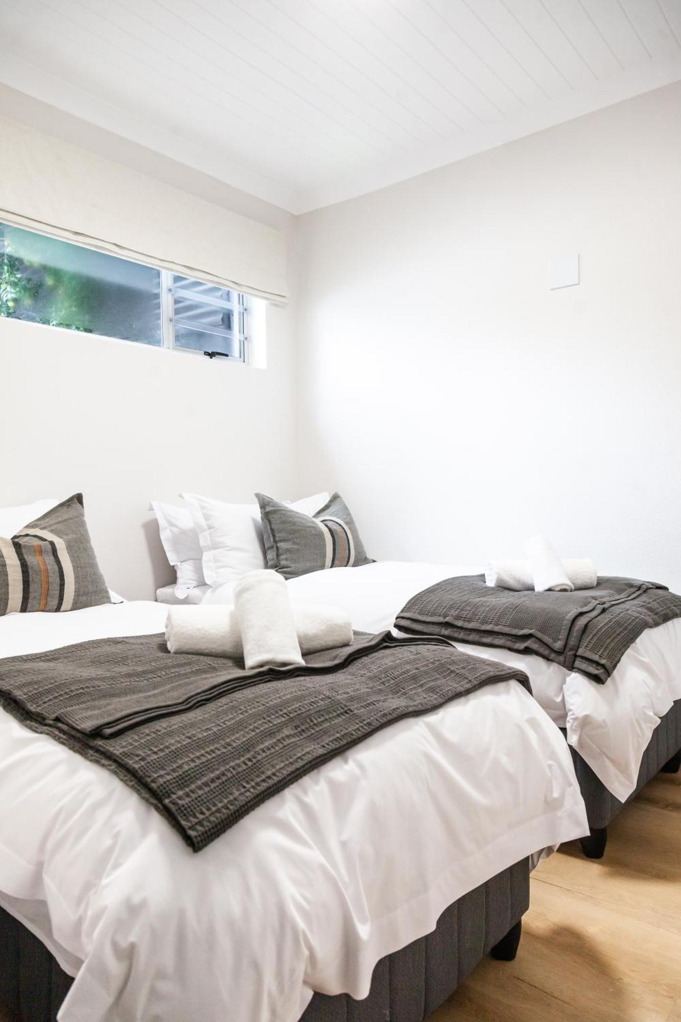 Skinkikofi Guest House Парл Экстерьер фото